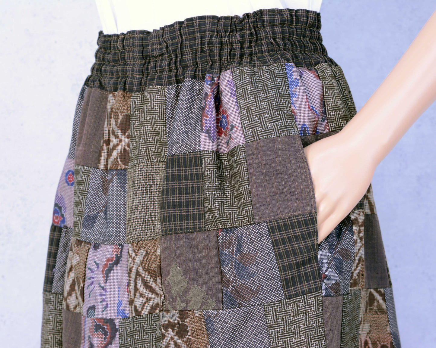 Tiered Skirt of Mud Oshima Tsumugi