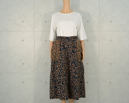 Japanese Vintage Kimono Remake Gaucho Pants, Made from Persimmon-Dyed Cotton Fabric