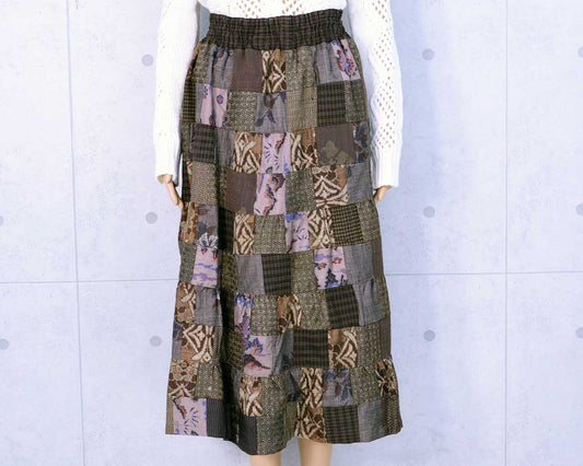 Tiered Skirt of Mud Oshima Tsumugi