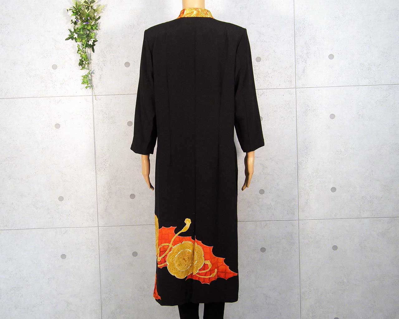 Kurotomesode aodai dress