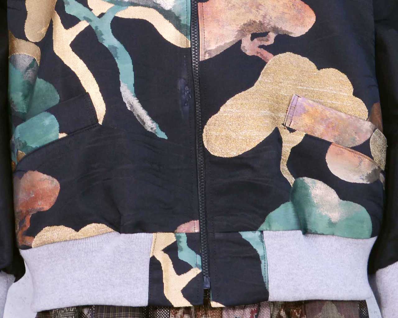 Kimono remake blouson with old pine tree pattern